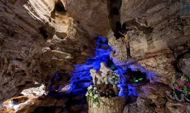 Modugno, antichi affreschi e mistici cunicoli: viaggio nel santuario Madonna della Grotta